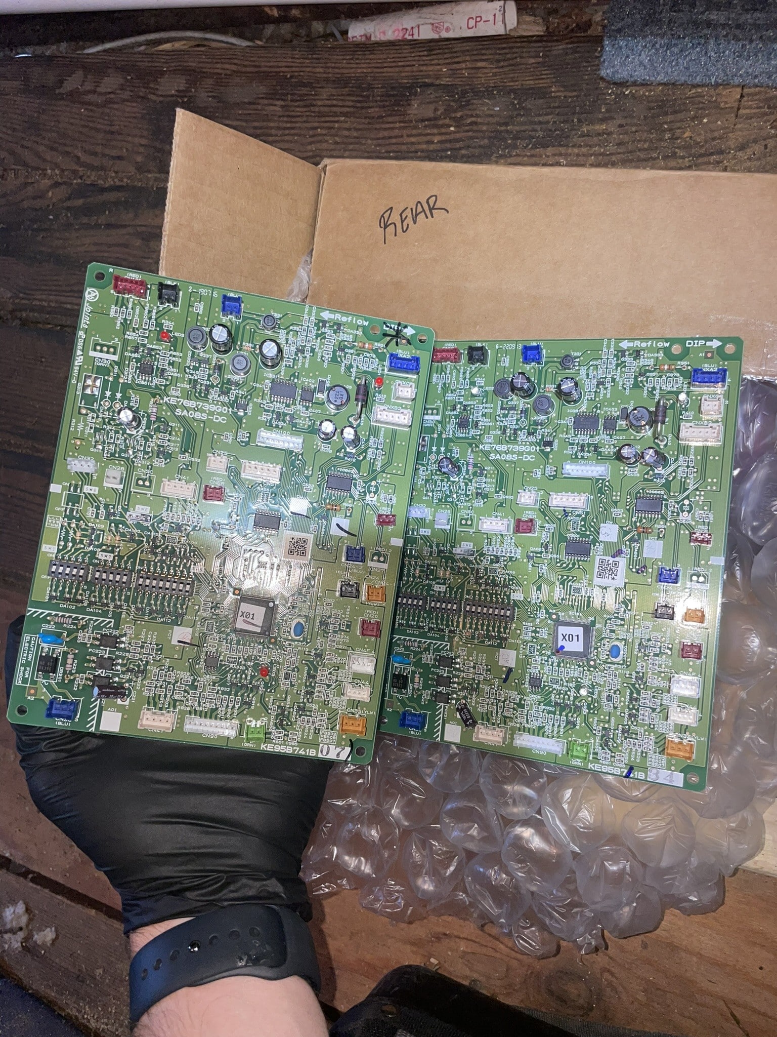 (1/2) Replacement of a Faulty Control Board on Indoor Heat Pump Unit After Power Surge.